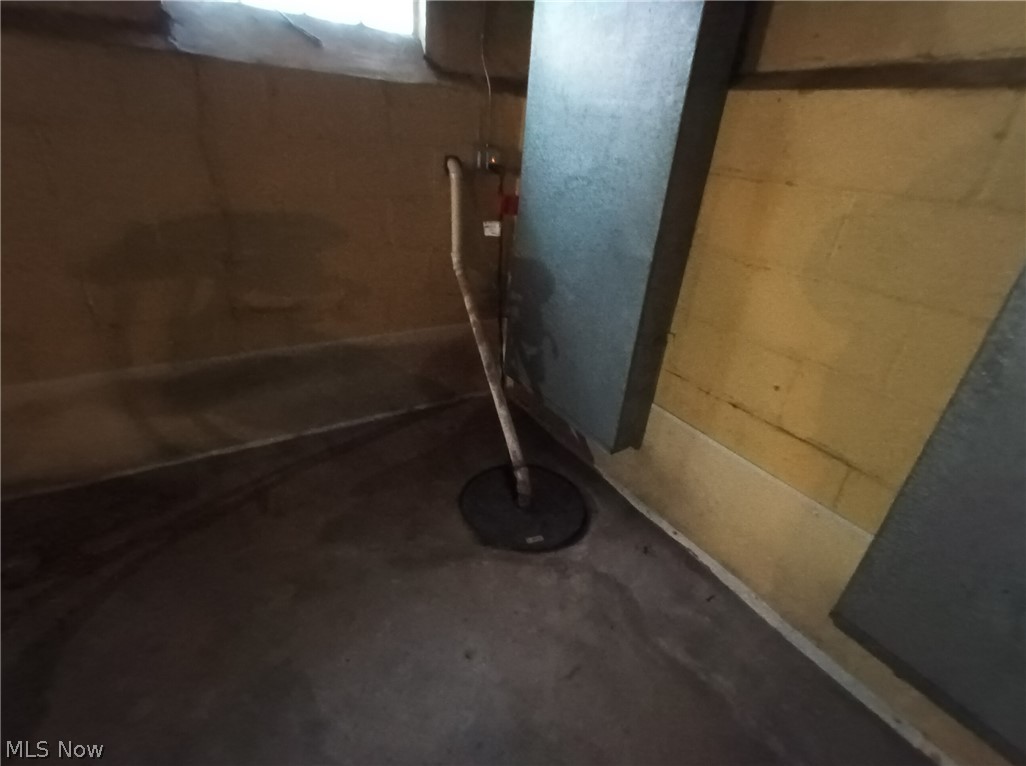 Jefferson Park - Residential Income