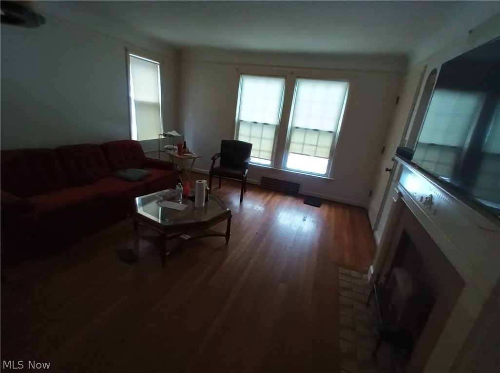 Jefferson Park - Residential Income