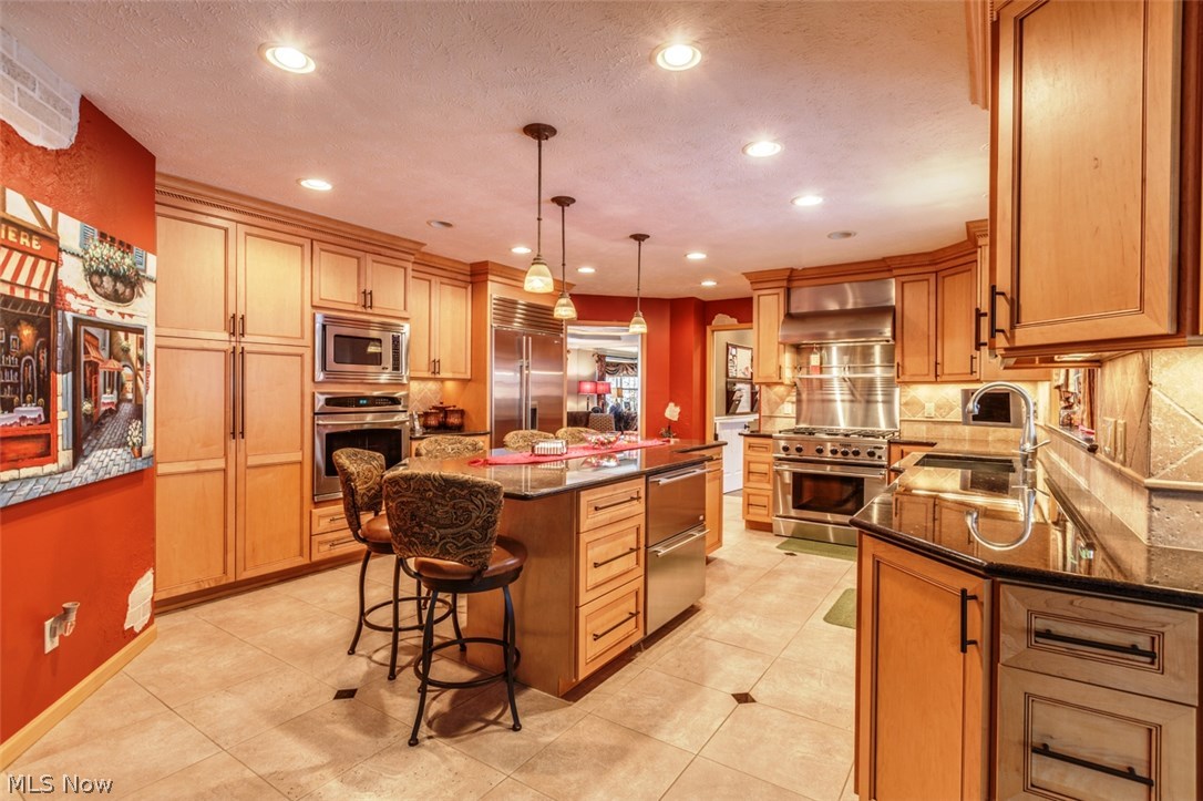 Williamsburg Estates 06b - Residential