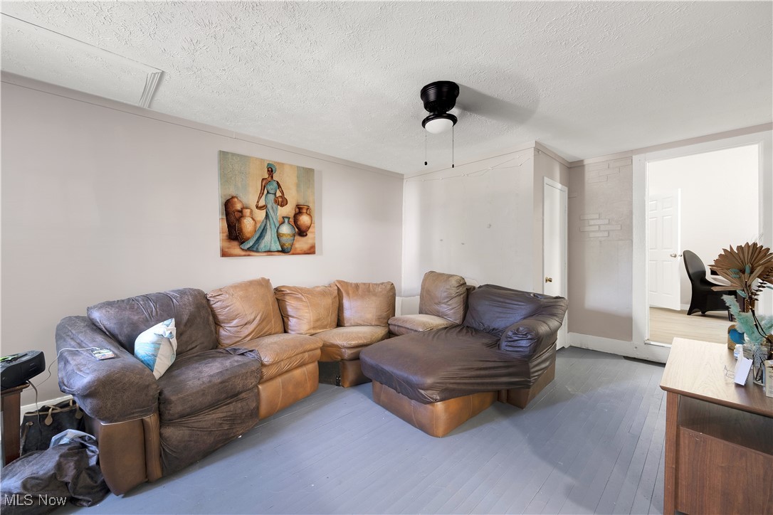 Jos H Storers - Residential Income