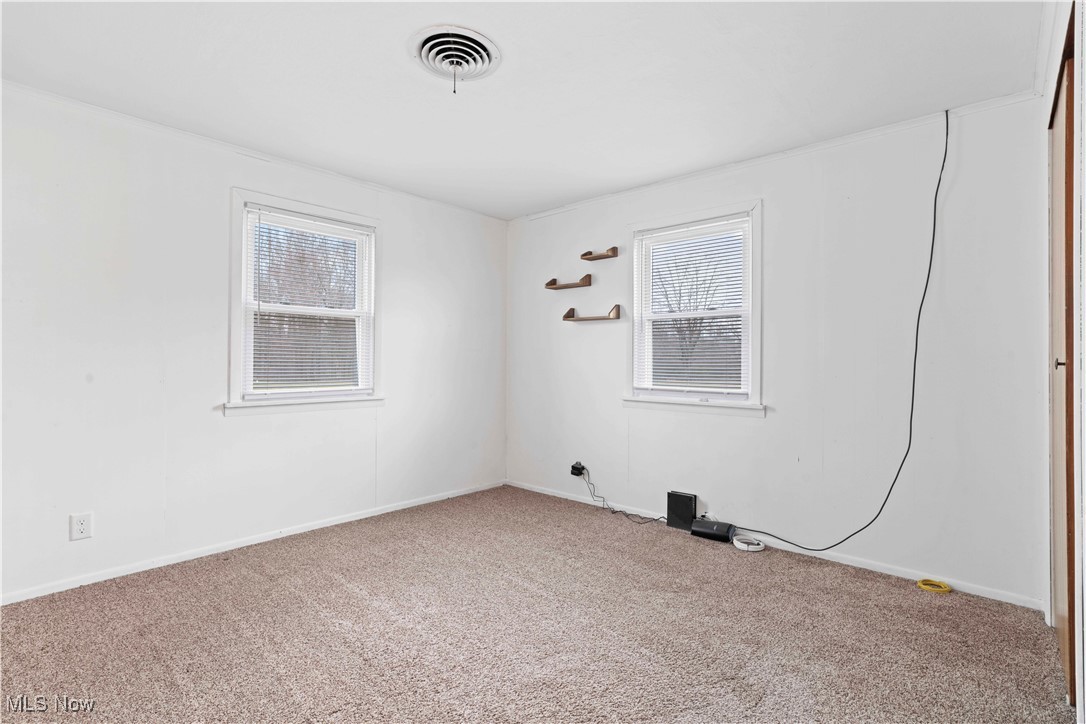 4205 Smith Stewart Road, Vienna, Ohio image 8