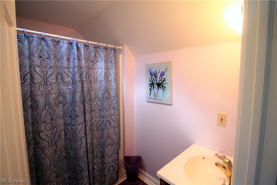 Heslop Valley Heights - Residential