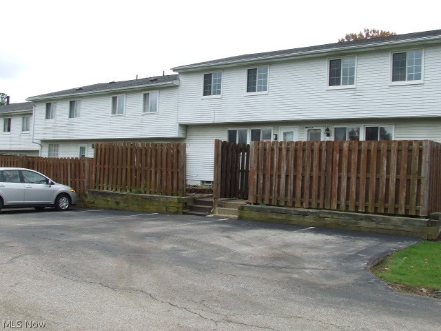 Huntington Park Condo - Residential