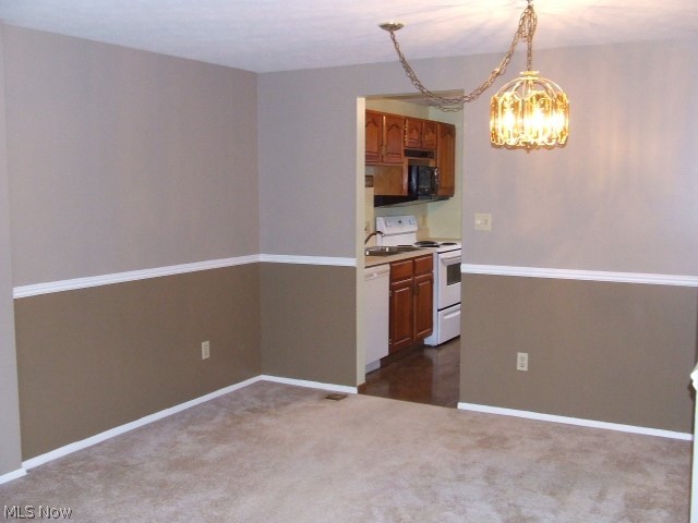 Huntington Park Condo - Residential