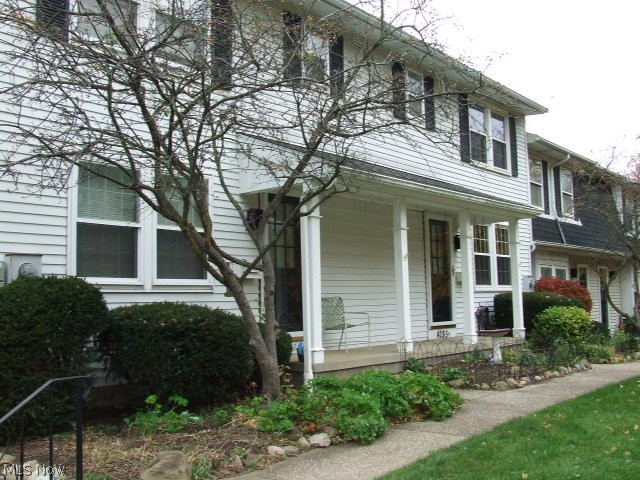 Huntington Park Condo - Residential