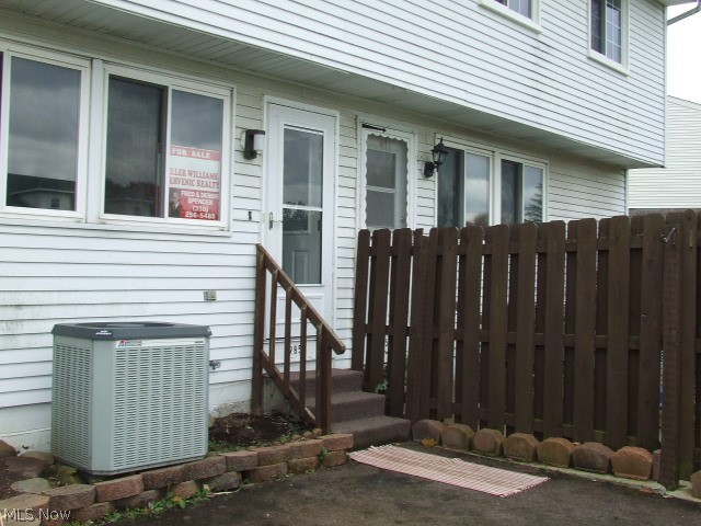 Huntington Park Condo - Residential