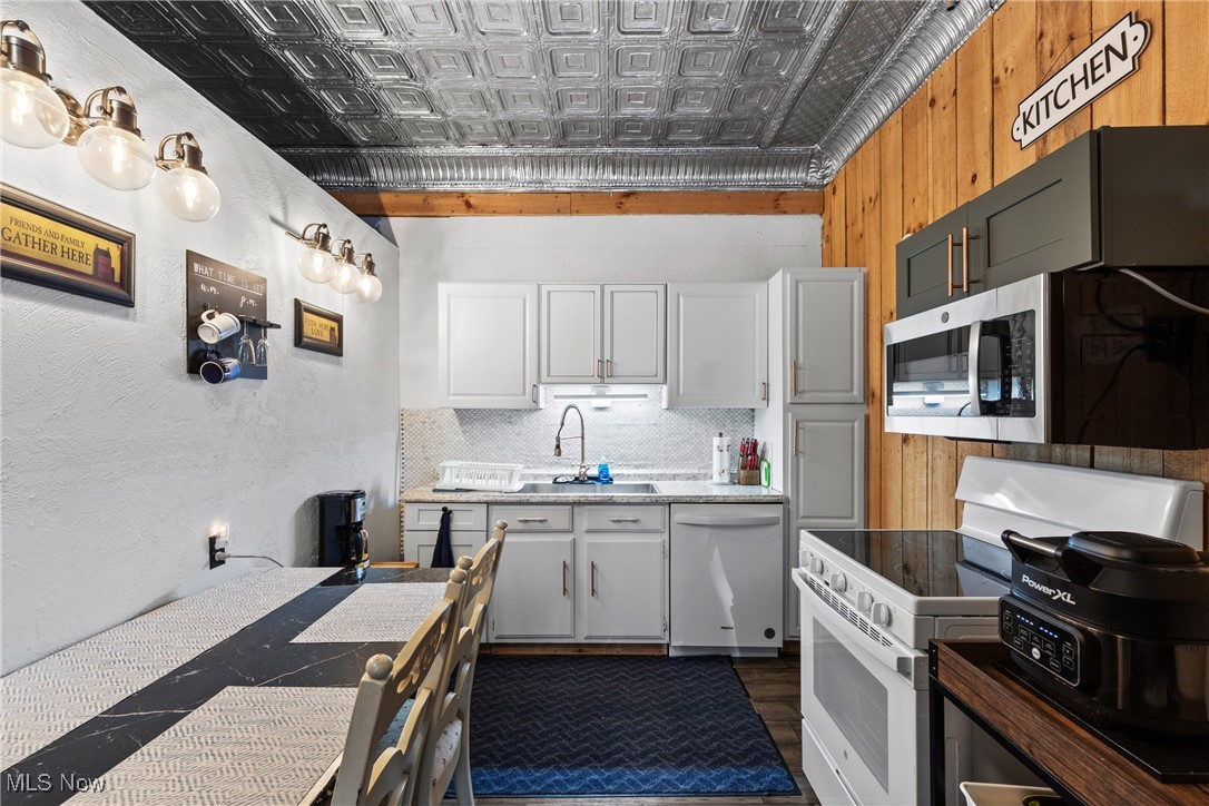 York - Residential Income