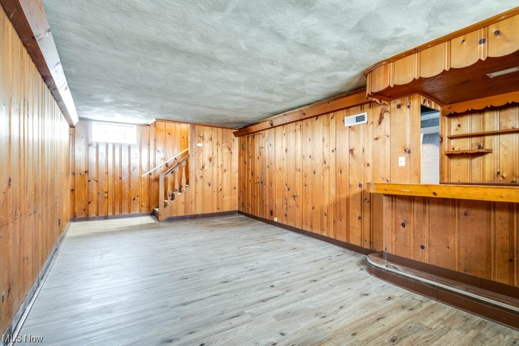 Hostetter Realty Companys Mon - Residential