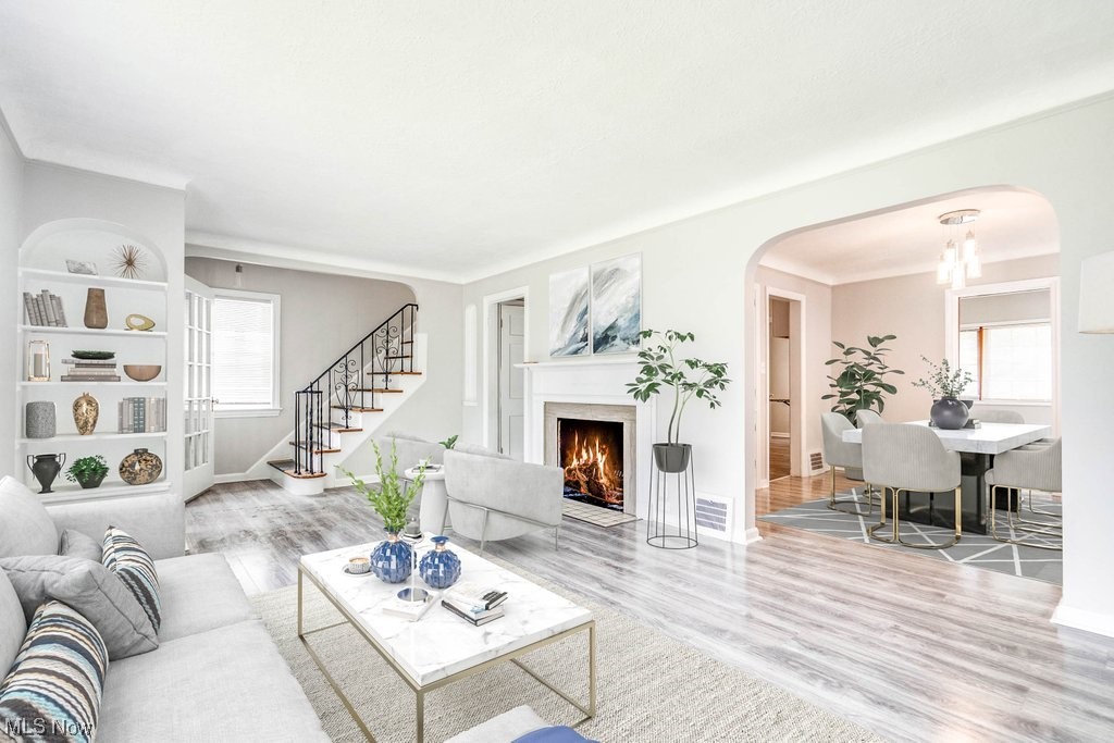 Hostetter Realty Companys Mon - Residential