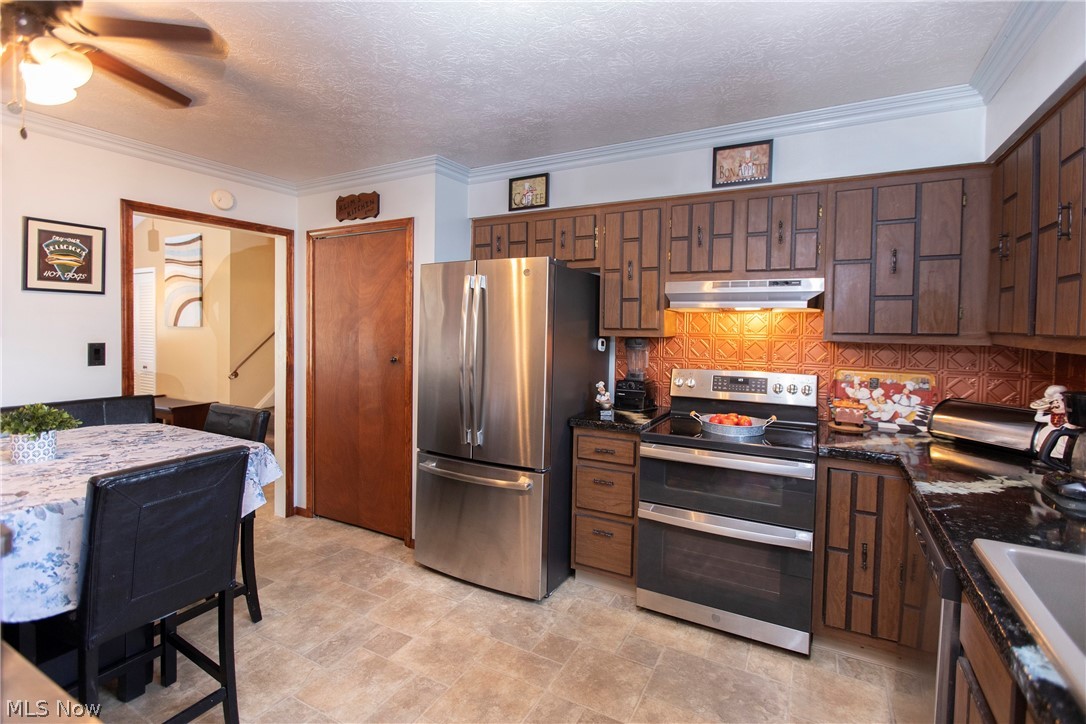 Columbia Land Dev 04 - Residential