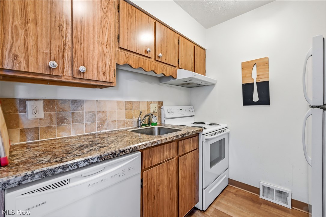 Howland Township - Commercial Sale