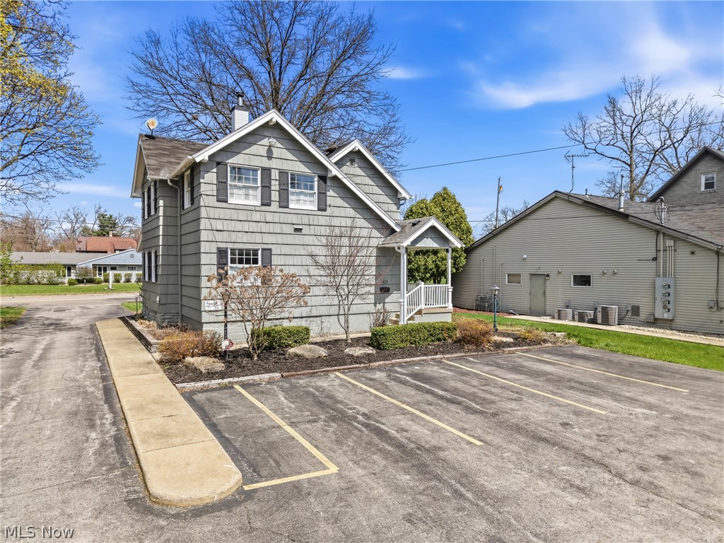 Howland Township - Commercial Sale