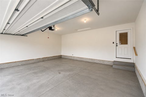 Tiny photo for 4035 Shelly Lynn Drive, New Middletown, OH 44442 (MLS # 5255555)