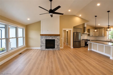 Tiny photo for 4035 Shelly Lynn Drive, New Middletown, OH 44442 (MLS # 5255555)