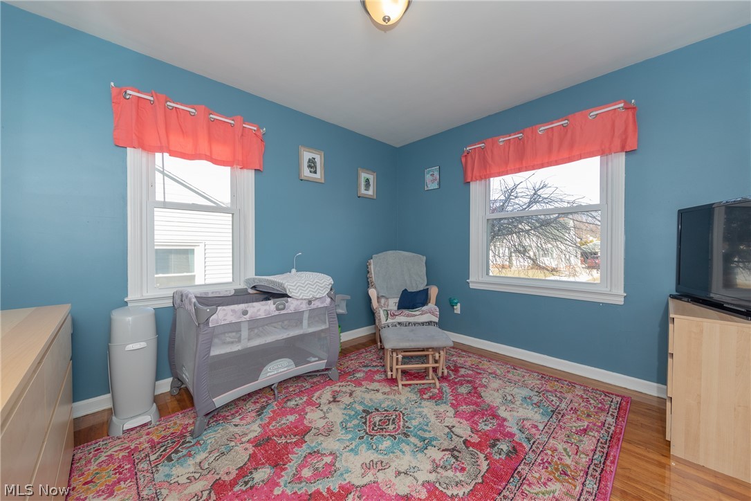 Walter H Tellings Mayfield-Est - Residential