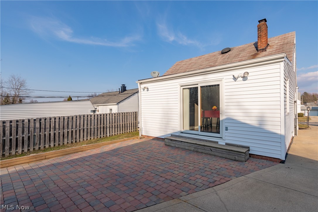 Walter H Tellings Mayfield-Est - Residential