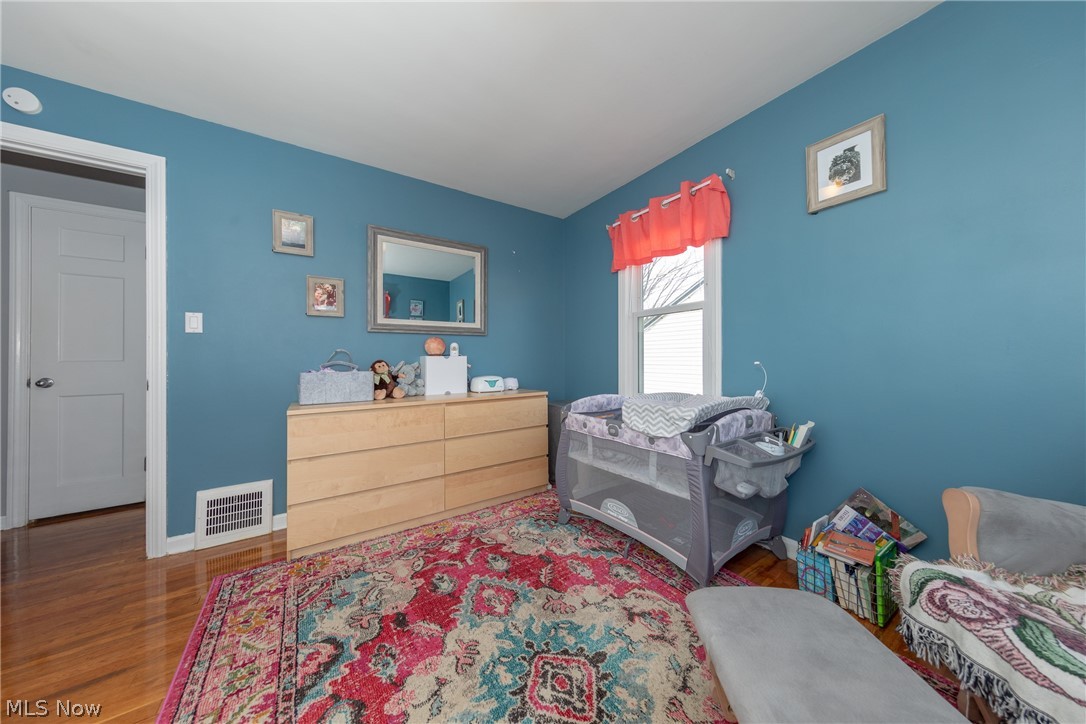 Walter H Tellings Mayfield-Est - Residential