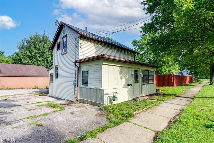 Why rent when you can OWN? Great starter home or INVESTMENT opportunity in Kent's Historic South End. Holden Elementary is directly across the street and University Plaza shops, movie theatre, ACE hardware store, Planet Fitness, shops, and many restaurants are less than one block away! Just blocks from downtown Kent's entertainment, Plum Creek Park, and less than a 5-minute commute to KSU. Completely renovated home has loads of updates to include a newer ROOF (~ 6 years), Furnace (~8 years), newer flooring and carpeting throughout, fresh neutral paint, updated light fixtures, newer bathtub, vanity, and toilet in bathroom, sump pump, updated ductwork and sewer pipes, and a newer front door. The enclosed porch has newer laminate floor and paint and provides a relaxing spot to enjoy the seasons.  The main floor has a cozy bedroom, living room, fully updated bath, large eat-in kitchen, and a convenient laundry room with washer and dryer (included) that could double as a mudroom! Upstairs a