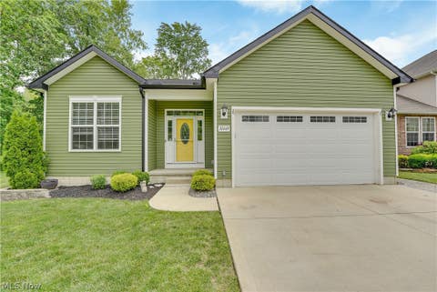 Homes For Sale - 10449 Maryland Street<br/> Aurora, OH 44202