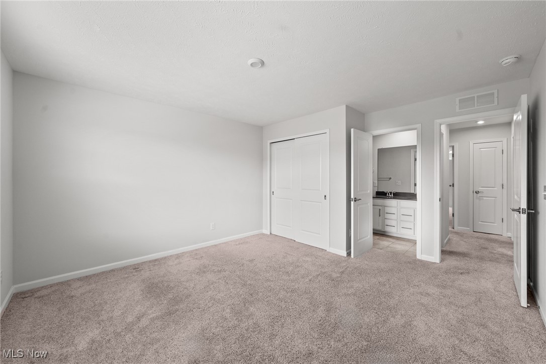 Hawthorn of Aurora - Residential