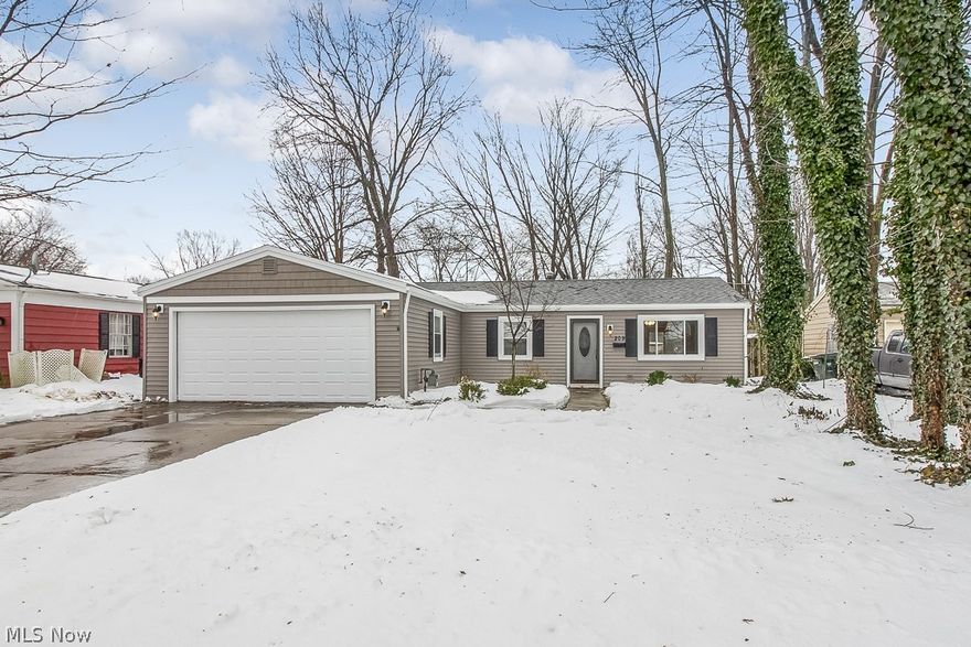 Move right into this well cared for & nicely updated 3 bedroom 2 full bath ranch home. This property features an updated kitchen with oak cabinets, granite counters & tile backsplash.
The dining area is open to the kitchen & has a newer sliding glass door which gives direct access to the fenced backyard & deck. The master bedroom has a private full bath with tile shower & glass doors. A second full bath with tile tub surround and two large linen closest complete the main level. The lower level features laundry utility area, bonus room which could make a 4th bedroom & large rec room. Additional features and updates include: vinyl windows, new vinyl siding, complete tear off roof 2016, Furnace & AC 2012, H20 tank 2012 & updated breaker panel. All Appliances 12-Month Home Warranty Included! **MULTIPLE OFFERS HIGHEST & BEST OFFER TO BE SUBMITTED BY 8PM THURSDAY JANUARY 31 **