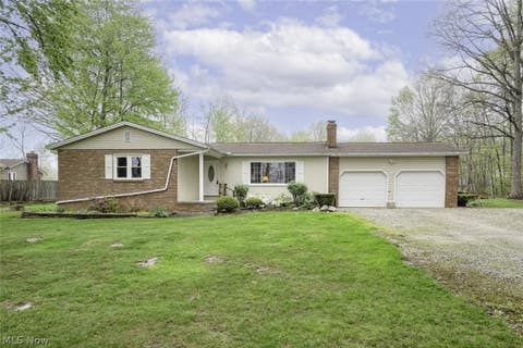 Homes For Sale - 8365 Coon Club Road<br/> Medina, OH 44256
