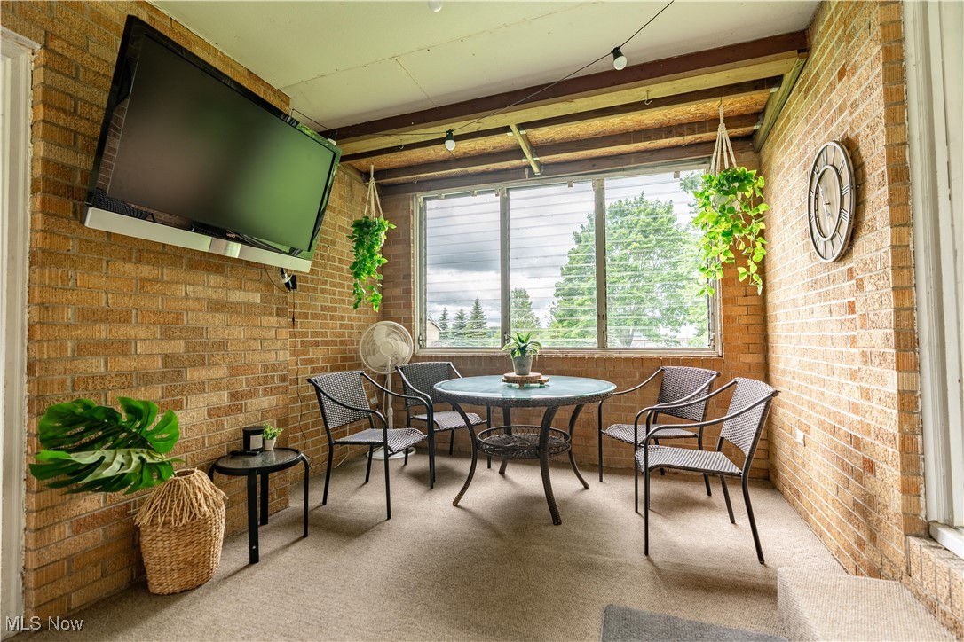 6111 Hollydale Avenue, Canton, Ohio image 23