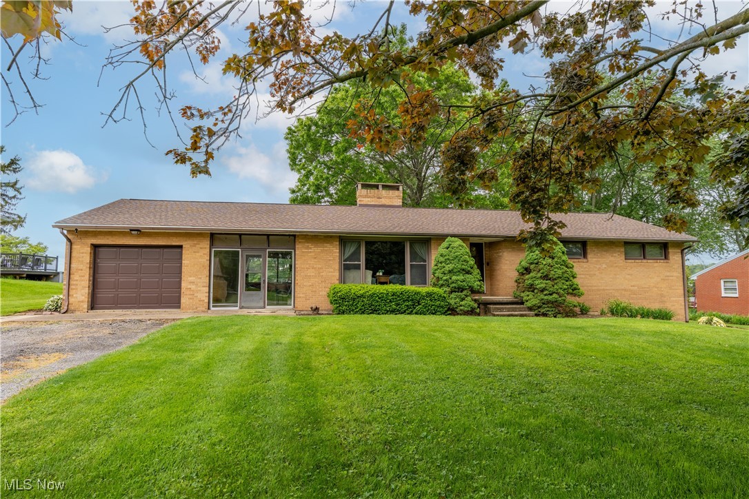 6111 Hollydale Avenue, Canton, Ohio image 1