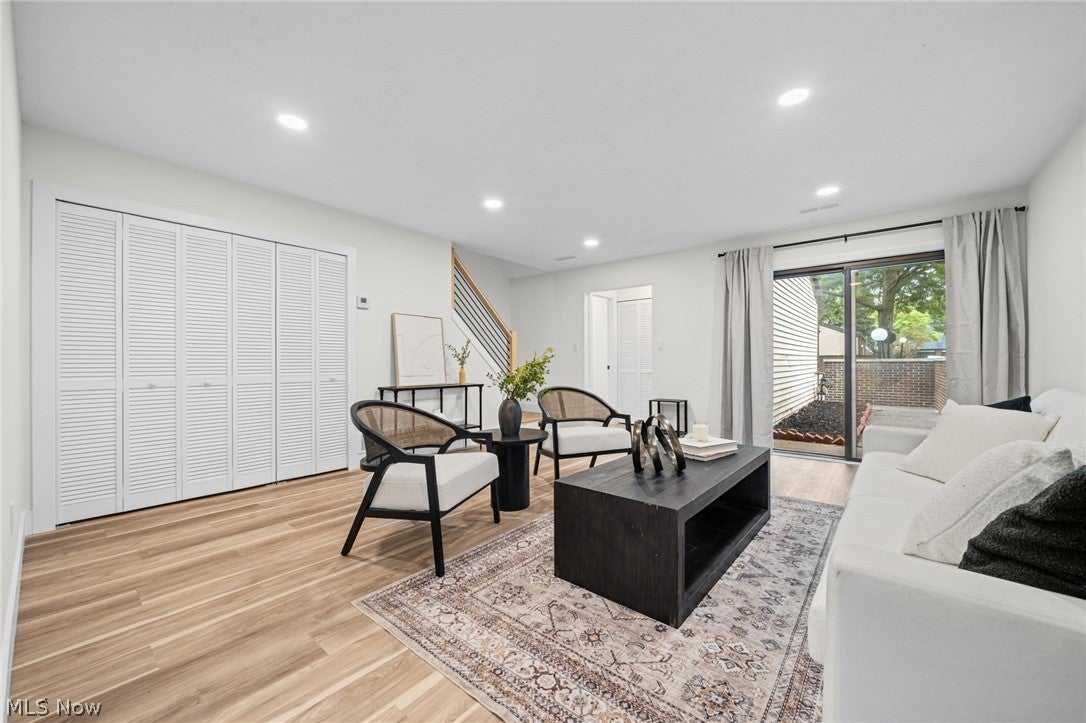 4449 Cushing Lane