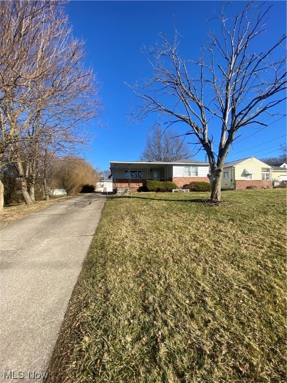 3 Bedroom, 1 bath ranch in Campbell. Great investment property. Attached garage. Currently rents for $550.00 a month and lease expires December 1st 2024. Sold as is. Conventional, cash.