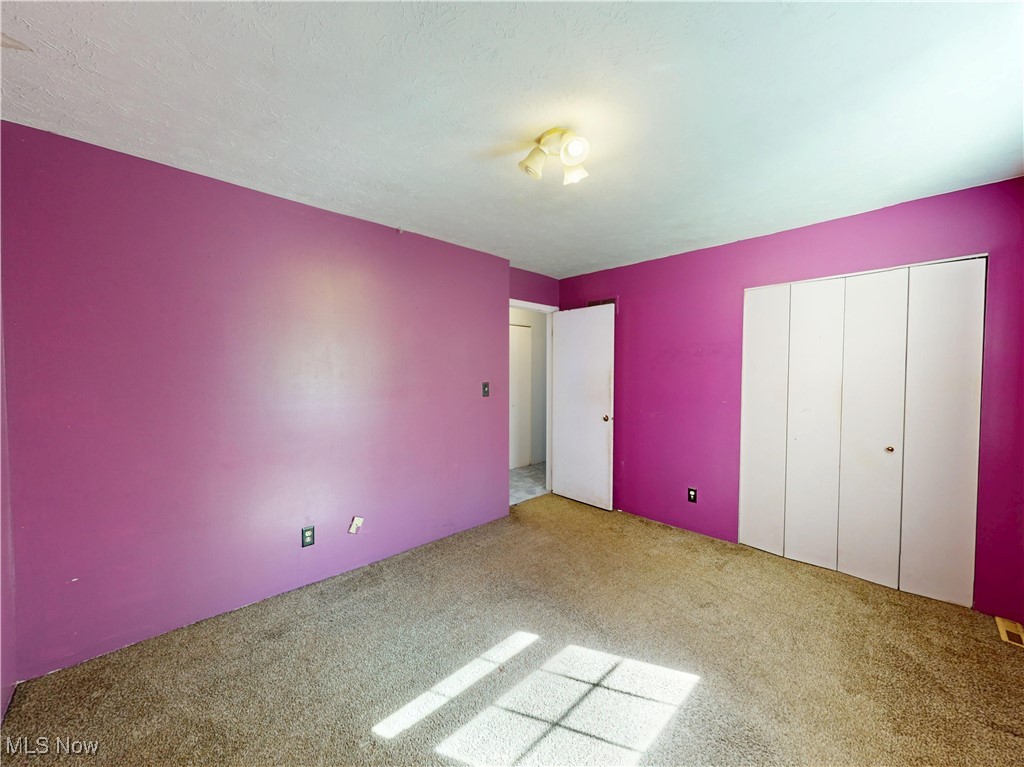 Fairfax Manor Condo - Residential