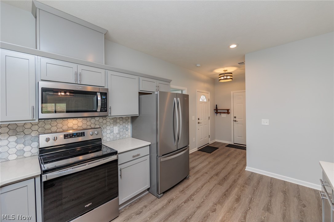 Waterford Pointe 2 As Pleasant - Residential