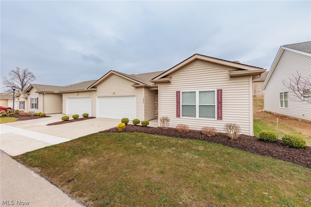 Waterford Pointe 2 As Pleasant - Residential
