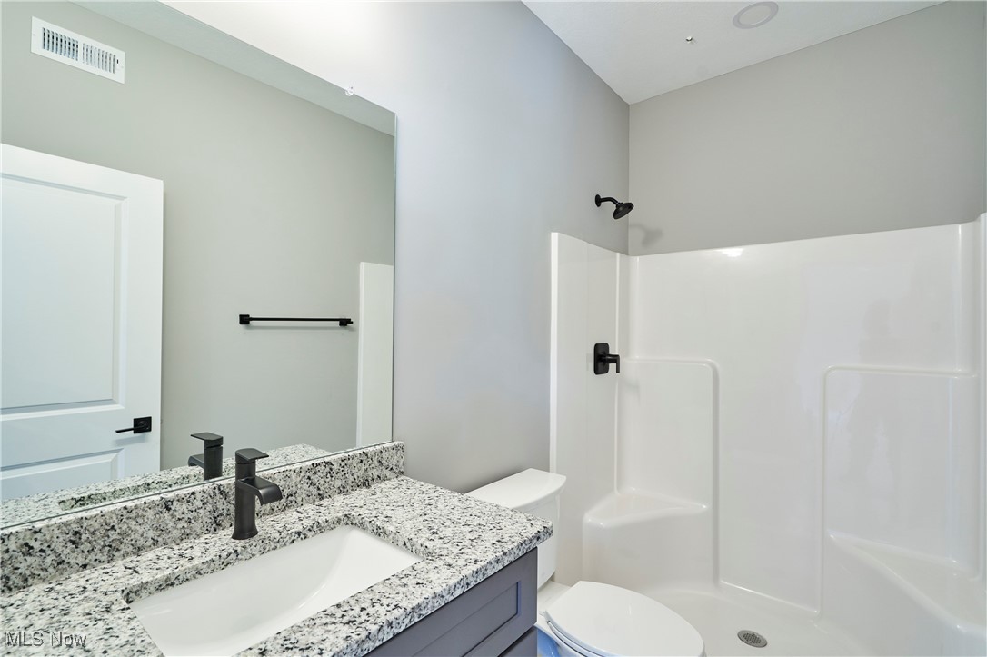 35940 Portage Drive, Eastlake, Ohio image 24