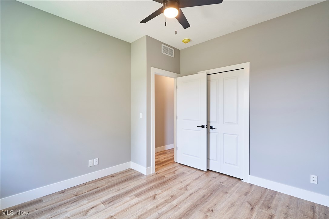 35940 Portage Drive, Eastlake, Ohio image 16