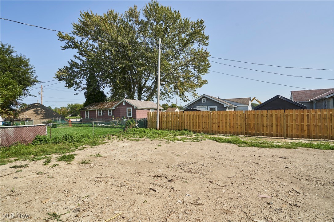 35940 Portage Drive, Eastlake, Ohio image 26