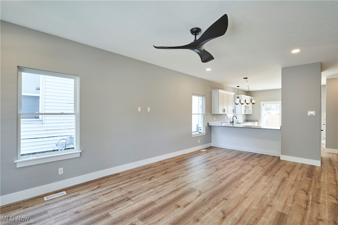 35940 Portage Drive, Eastlake, Ohio image 7
