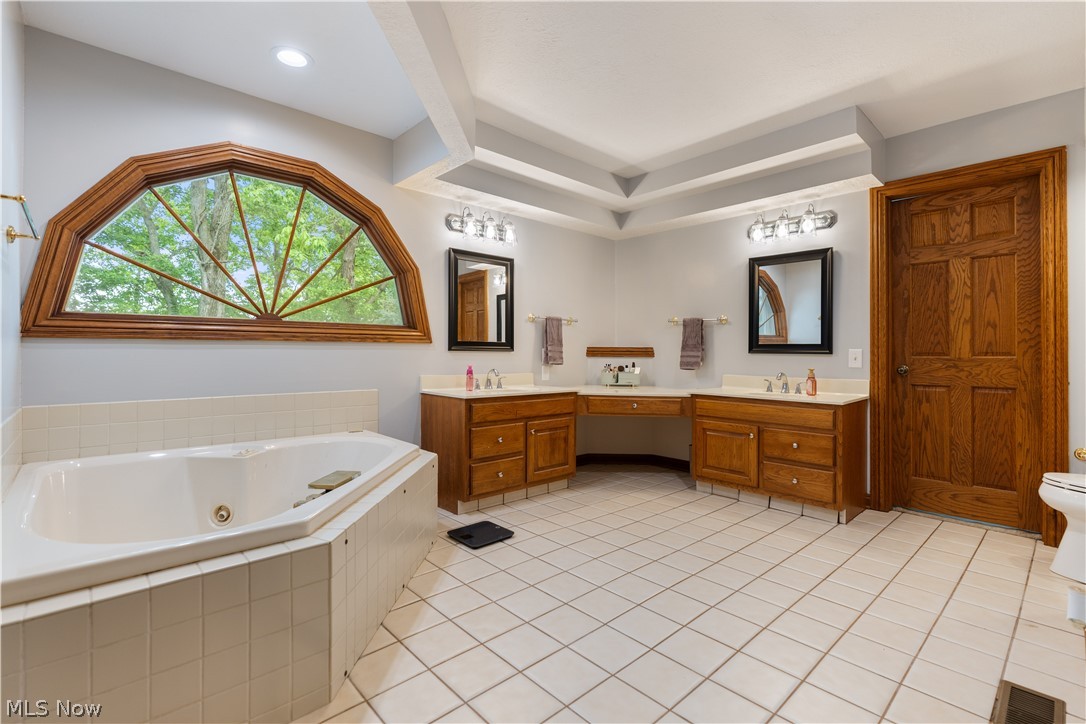 Woods At Nobles Pond - Residential