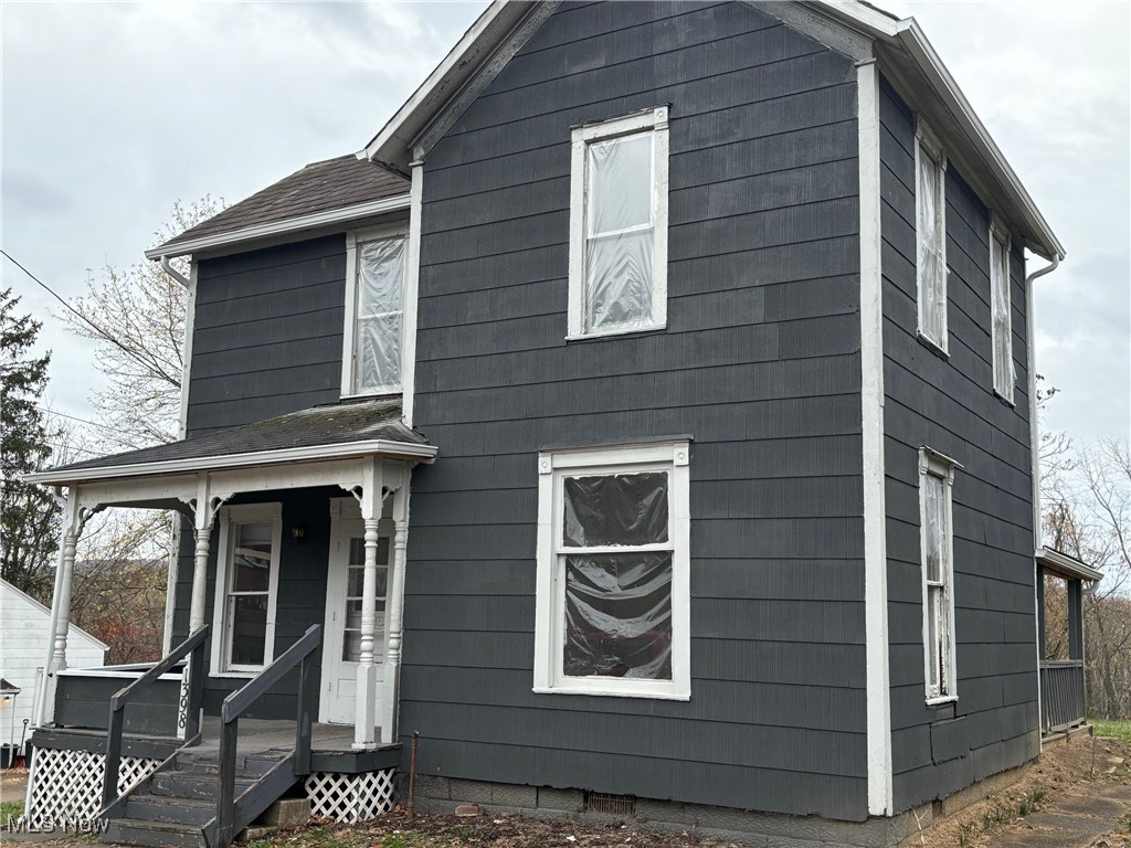 1398 E Wheeling Avenue, Cambridge, Ohio image 1