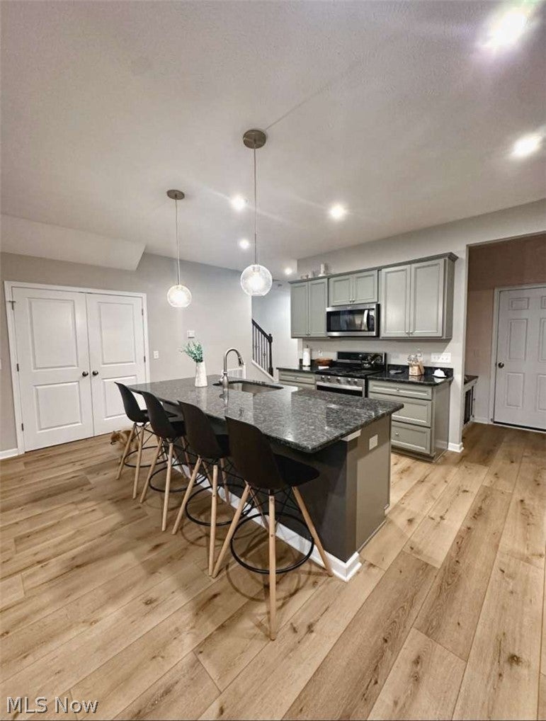 875 Dipper Lane 4