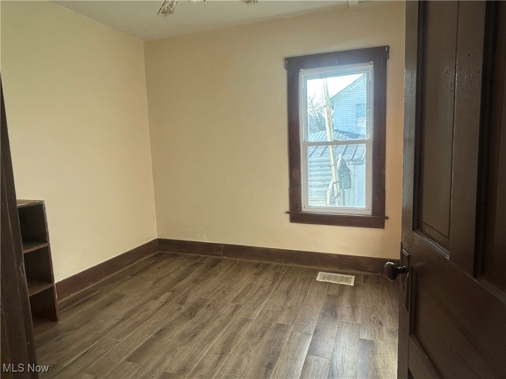 12618 Franklin Street, Waterford, Ohio image 3