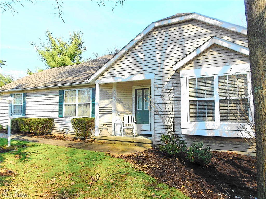 Woodbury Condo - Residential