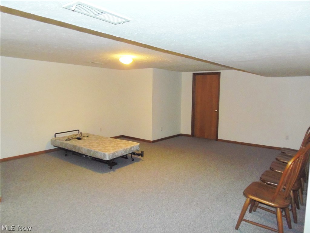 Woodbury Condo - Residential
