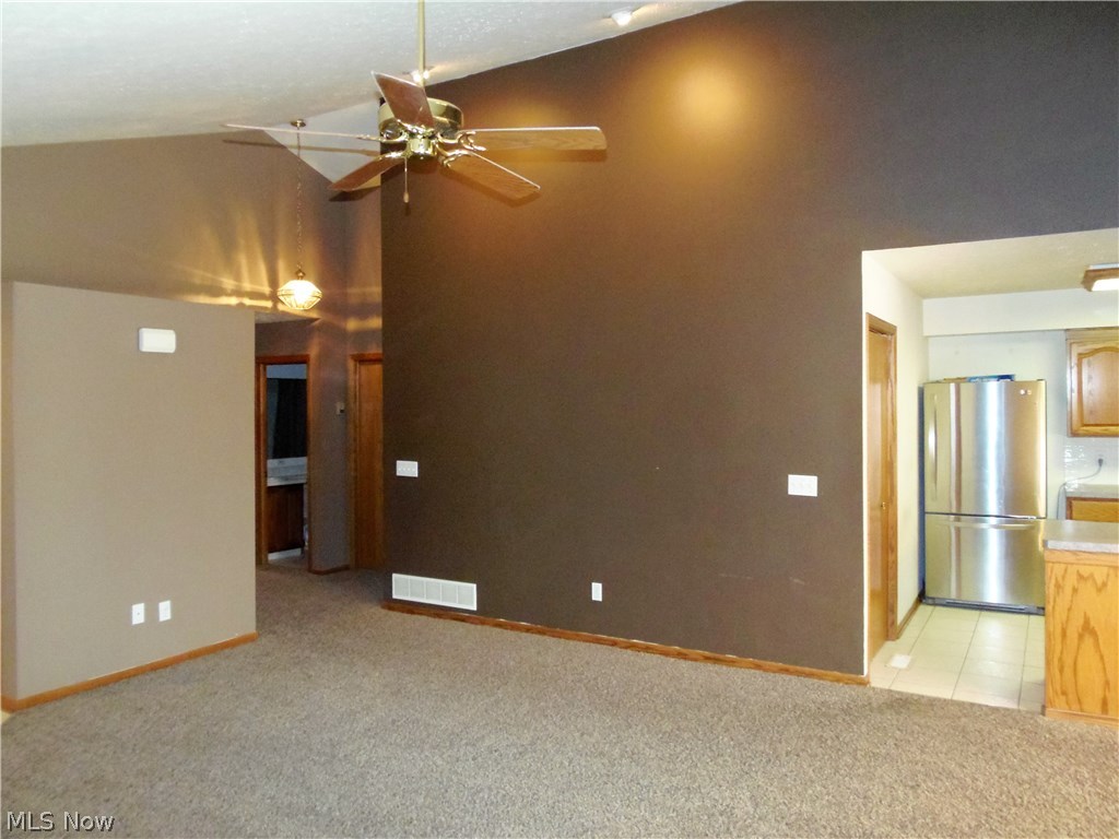 Woodbury Condo - Residential