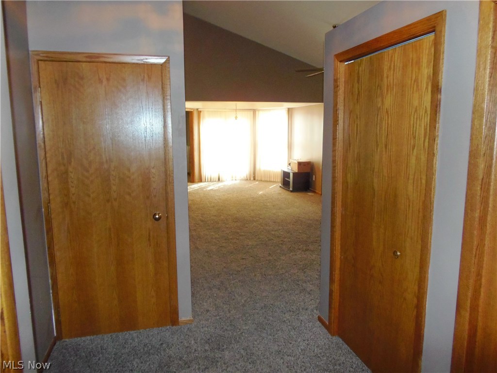 Woodbury Condo - Residential