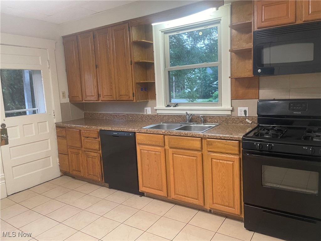 Suffield - Residential Lease