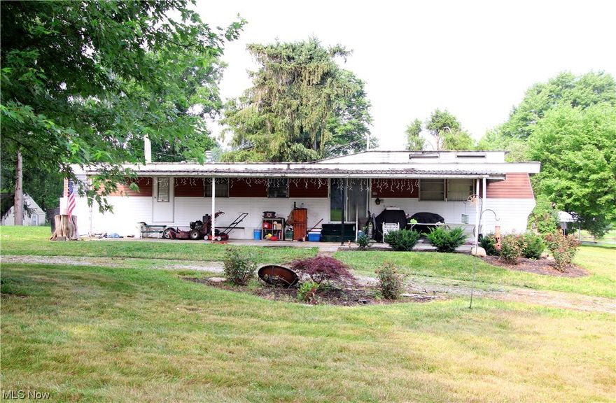 This spacious mobile home, situated on two generously sized lots, offers an excellent opportunity for those seeking a building site for their dream home. Nestled in a tranquil neighborhood, this property boasts the convenience of a well and public sewer, providing essential utilities for future construction.
The well on the property ensures a reliable water source, while the public sewer connection eliminates the need for a septic system, simplifying the building process. These essential utilities are already in place, saving you time, effort, and expenses associated with installing them.
Buyer to do due diligence on the future use of the property.