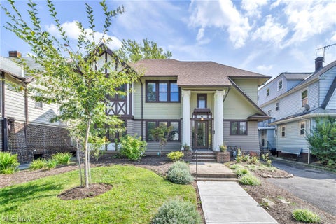Multifamily For Rent - 2135 Coventry Road #UP<br/> Cleveland Heights, OH 44118