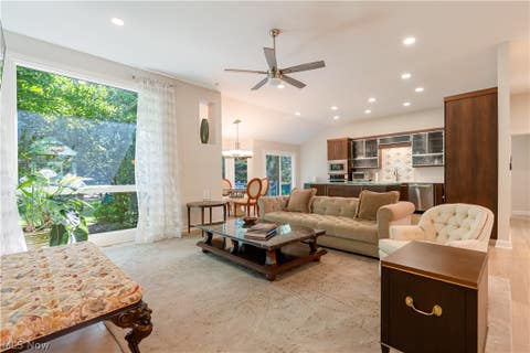 Tiny photo for 6 Auburn Avenue SE, Canton, OH 44709 (MLS # 5239750)