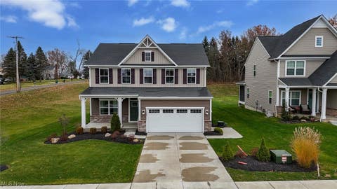 Homes For Sale - 1997 Sugar Maple Drive<br/> Kent, OH 44240